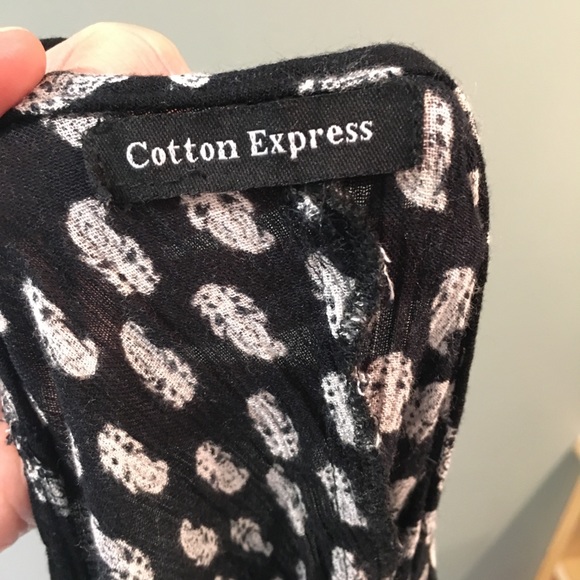 Spaghetti strap tank top - Picture 5 of 5